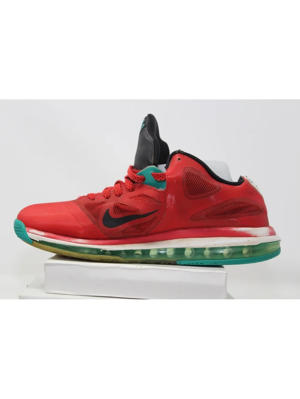 Nike Lebron 9 Low Liverpool 510811-601 Size 10.5 Men's Shoes Action Red & Green